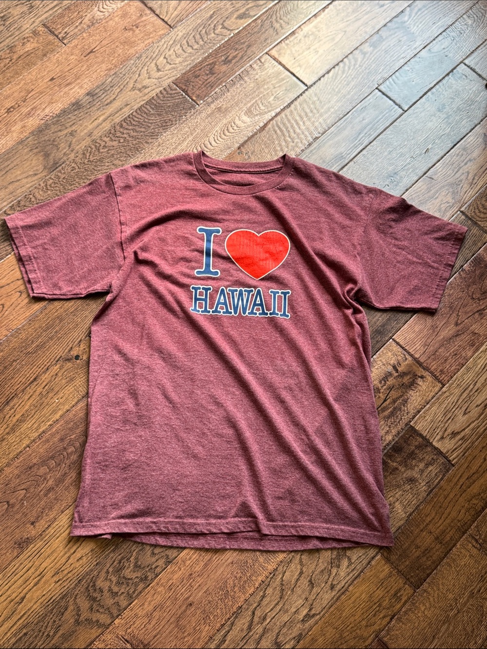 I Heart Hawaii Graphic Tee - Burgundy with Red Heart